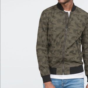 zara camo bomber jacket